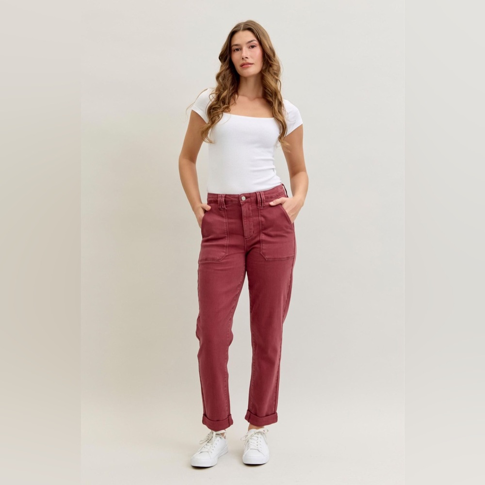 Judy Blue Jeans Burgundy WeekenderJeans